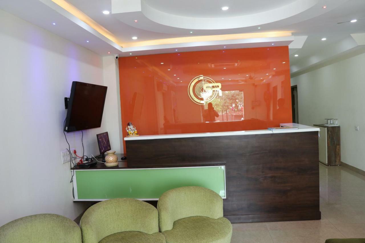 Hotel S.R. Residency Zirakpur Exteriér fotografie